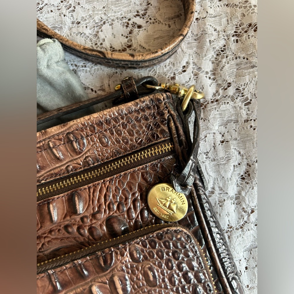 Brahmin Cleo Cocoa Brown Melbourne Croc-Embossed Crossbody Purse - Picture 4 of 9